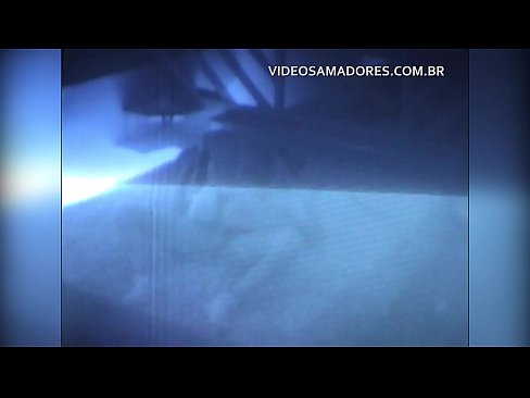❤️ Tus txiv films tus poj niam fucking neeg zej zog thiab pom tias nws yog ib tug cuckold ❤️❌ Liab porn ntawm peb ❌️ Ib