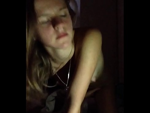 ❤️ Ib tug ntxhais masturbates thiab cums ❤️❌ Liab porn ntawm peb ❌️ Ib